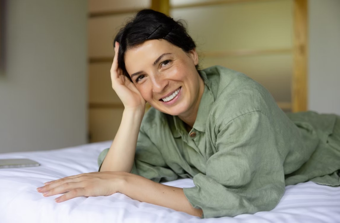 Ce nu ti s-a spus despre menopauza si cum te pot ajuta hormonii si conditiile de mediu